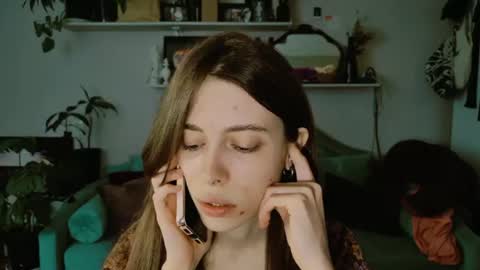 yoka_paradoxxx online show from July 2, 10:43 am