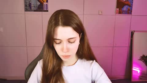 yoka_paradoxxx online show from March 15, 9:22 am