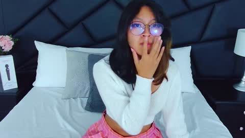 Yommi Winx online show from February 7, 9:16 am