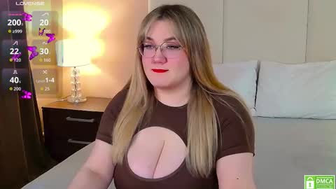 Nancy online show from September 14, 1:09 pm