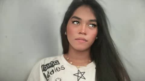 your_goddess_ayesha online show from July 1, 4:45 am