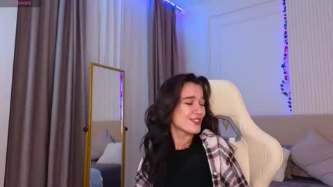 Jessica Loyd online show from March 10, 2:48 am