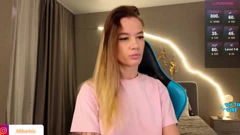 Jessica Loyd online show from March 11, 3:04 am