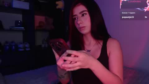 your_rosalie online show from October 31, 5:09 am