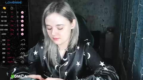 Molly online show from February 19, 2:01 am