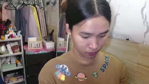 your_twinkletoes18 online show from April 3, 5:55 pm