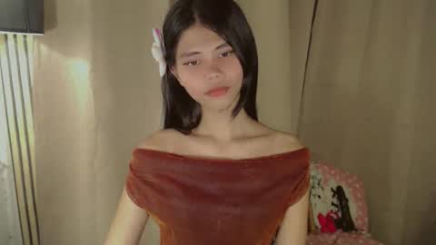 Vivian online show from April 8, 12:57 am