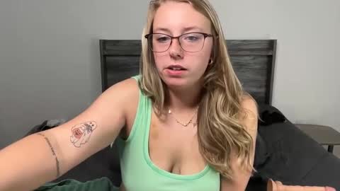 Amanda Ivy online show from September 21, 1:37 am