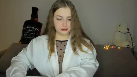 yourgem__ online show from January 6, 1:30 pm