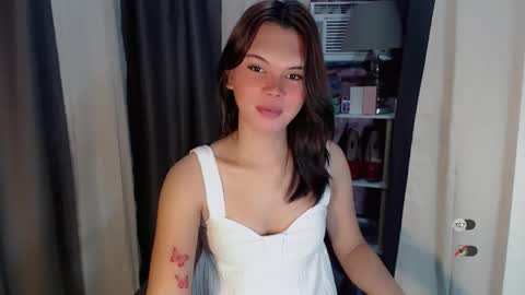 KYLIE MORE online show from March 19, 3:55 am