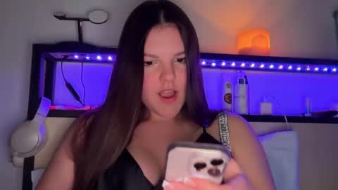 Mila online show from March 22, 10:27 pm