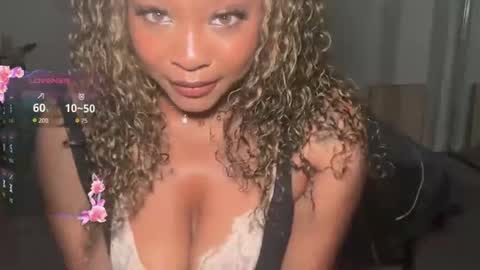 YOURMOMMY online show from July 4, 4:08 am