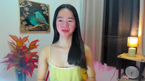 ashy online show from April 11, 11:14 am