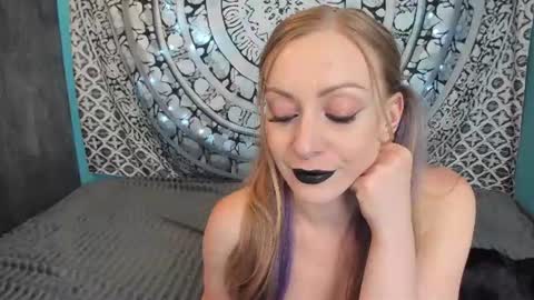 YourVenus00 -Follow my OF online show from June 11, 4:04 pm