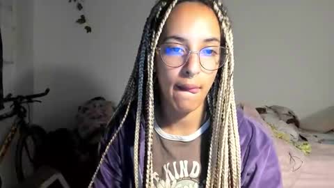 elizabeth  ju   online show from January 26, 11:50 pm