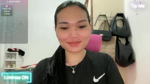 yrdrmgrl_jennie26 online show from March 17, 9:08 pm