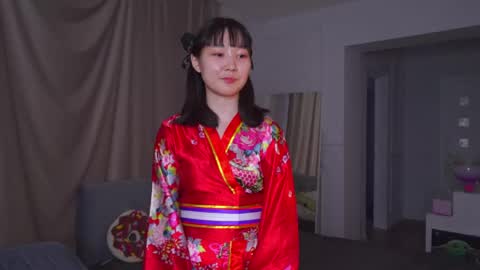 Yui online show from May 28, 5:00 pm