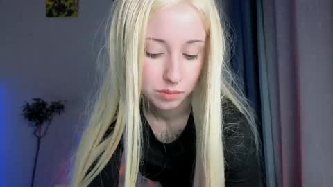 Misa online show from April 15, 8:09 pm