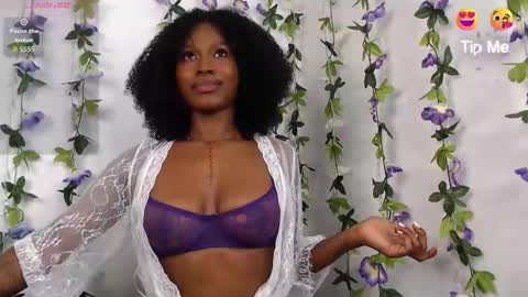 YulianaYour favorite girl  online show from March 18, 7:19 pm