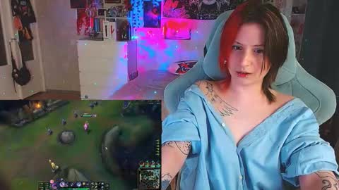 Kris online show from March 2, 6:25 pm