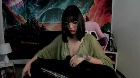 Yuna online show from November 5, 4:01 pm