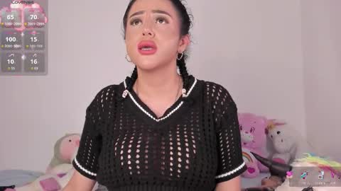 yunahott_ online show from February 10, 7:33 am