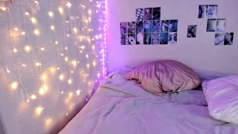 Yuna online show from October 9, 1:37 pm