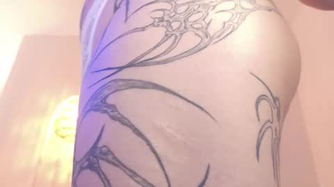 Hi My name Yuriko online show from March 20, 9:25 am