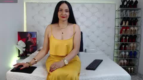    2  online show from October 7, 2:38 am