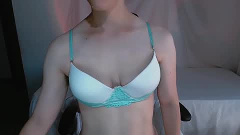 Yuyu online show from February 23, 7:23 pm