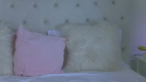 Laura online show from April 22, 6:10 am