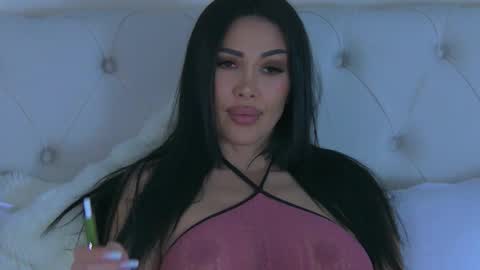 Laura online show from February 7, 1:59 pm