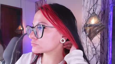   online show from March 17, 6:56 pm