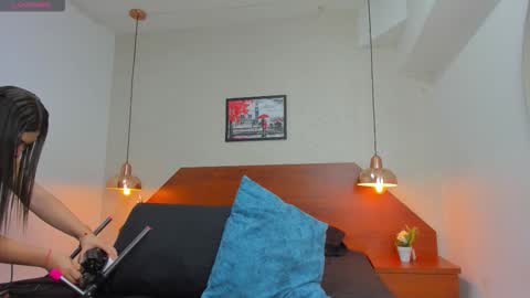 Zara  online show from December 5, 12:06 pm