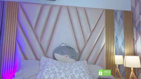 Zendaya  online show from September 20, 3:43 pm