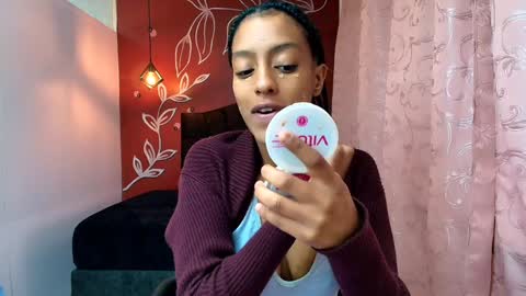 Zia Green online show from December 12, 12:22 pm