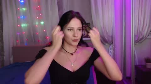 Zlata online show from April 18, 5:48 pm