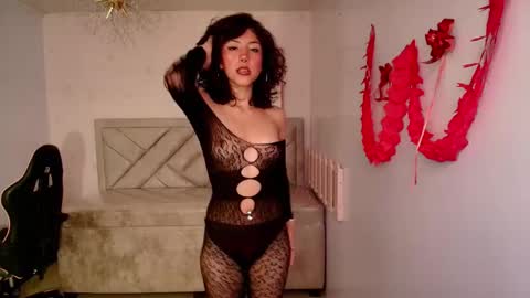 zoe_ch_ online show from February 19, 10:09 pm