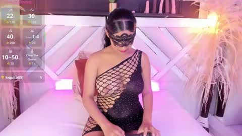 Zoey  online show from April 22, 10:40 pm