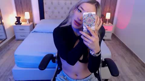 zoe online show from September 30, 3:34 am