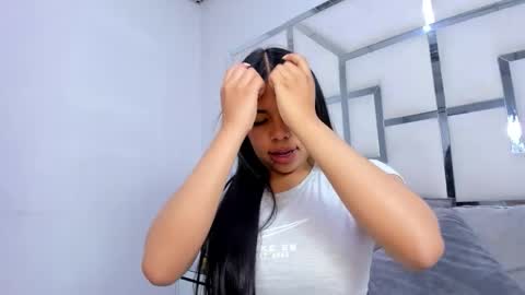 ZoeSwam online show from November 28, 12:08 pm