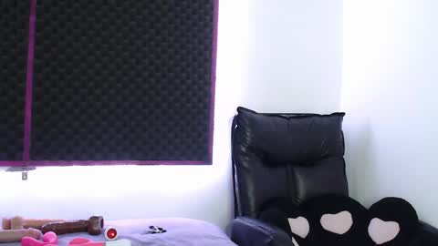 zpzphot online show from October 25, 2:03 pm