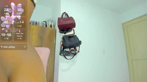 zule online show from March 1, 1:43 am