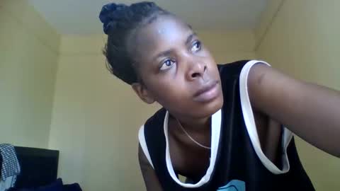 zurivelvetstudio online show from March 1, 7:41 am