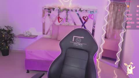 ZURY   online show from November 27, 12:19 pm