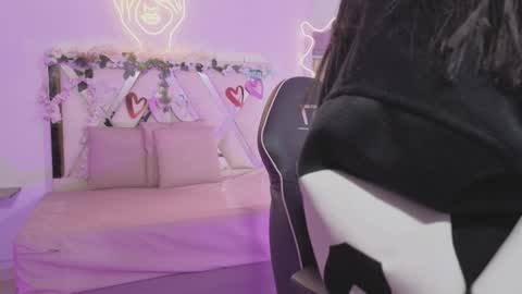 ZURY   online show from November 21, 11:34 am