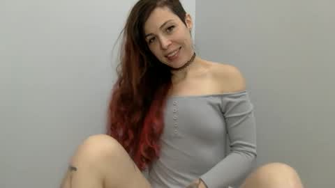 zzzen kitten online show from December 26, 6:12 pm