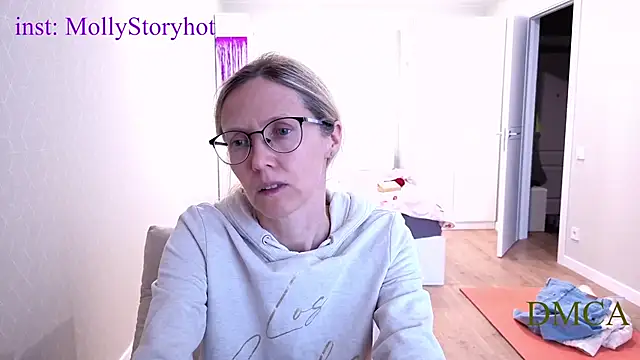 angelmommu online show from March 22, 8:42 am