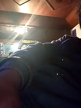 coolkasal online show from April 8, 11:29 pm