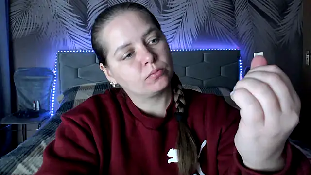 uliastar online show from September 30, 7:36 am